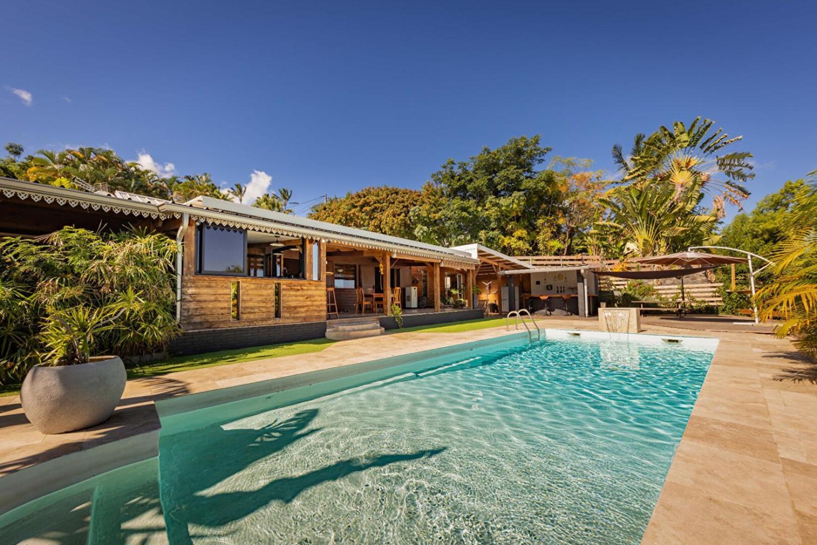 La Bananeraie Apt 35M2 Piscine Jardin Tropical Parking Prive サン・ル エクステリア 写真